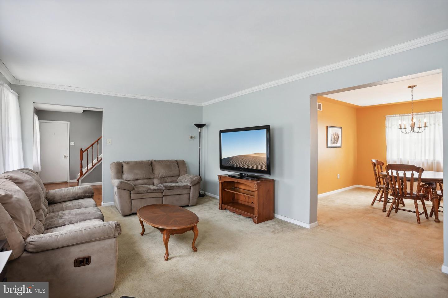 2330 Bromley Dr