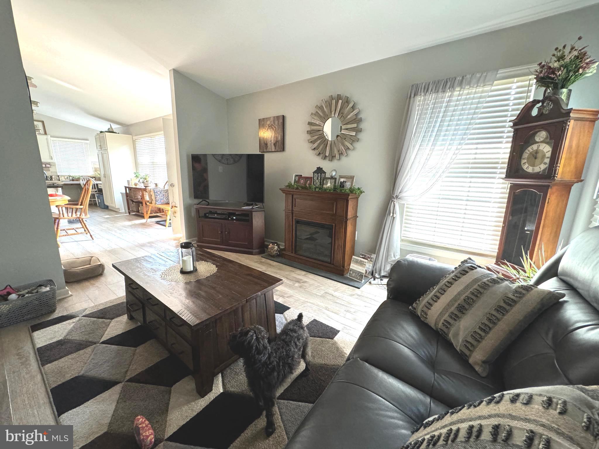 841 Grosstown Rd