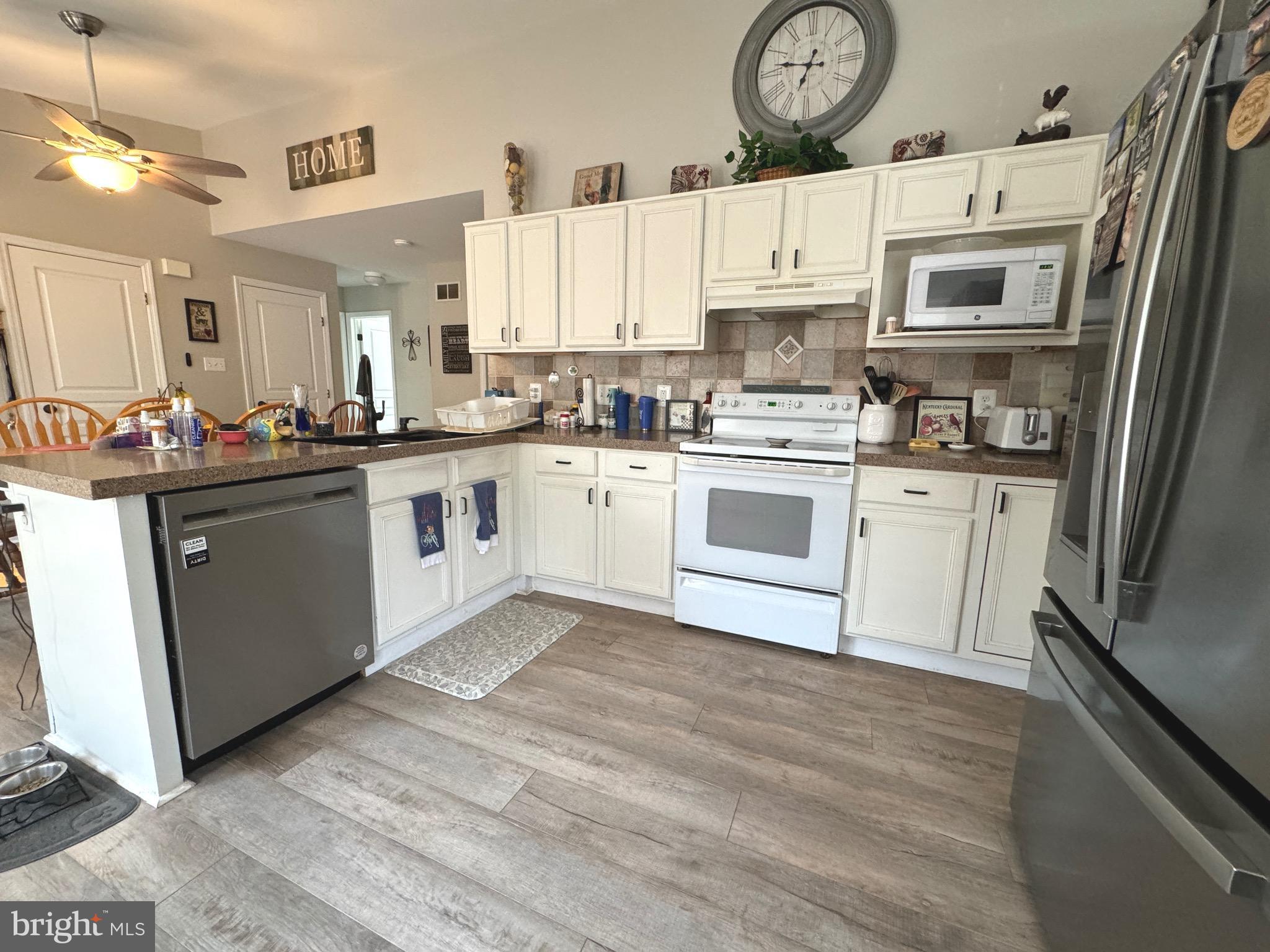 841 Grosstown Rd