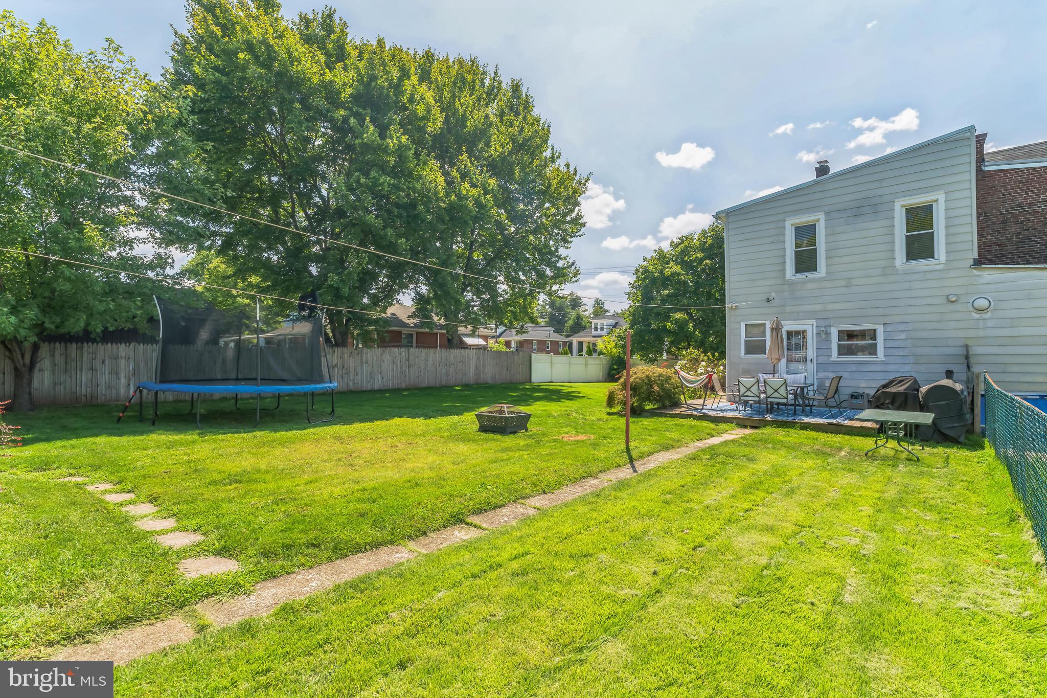 1211 Center Ave