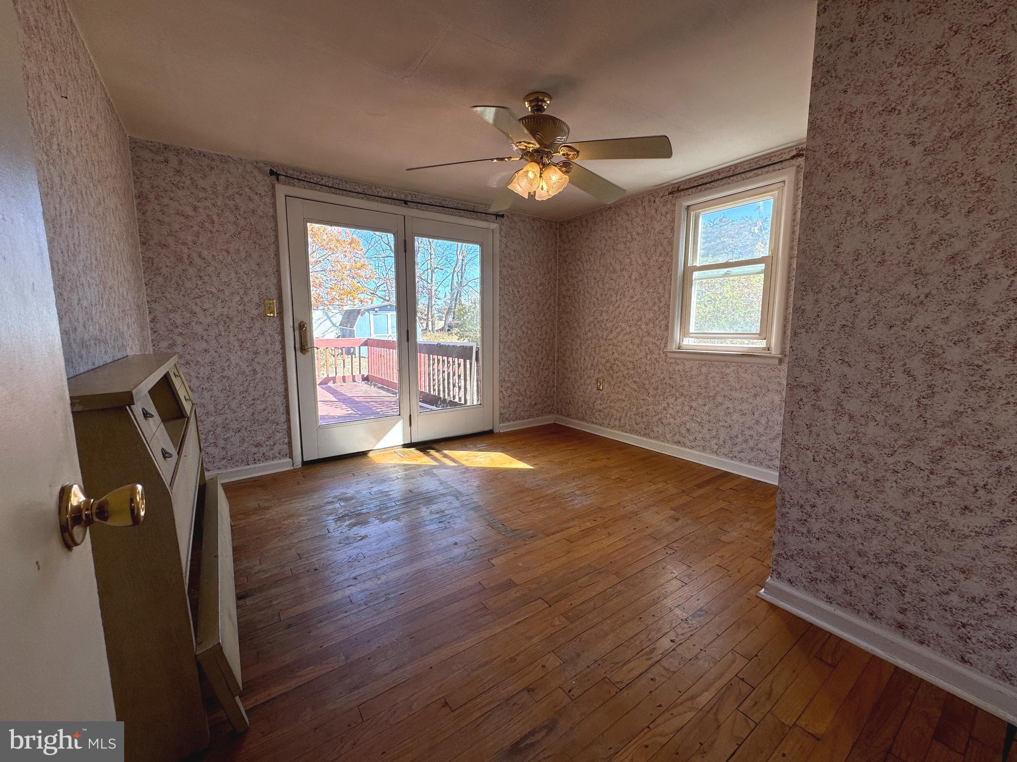 1241 2nd Ave