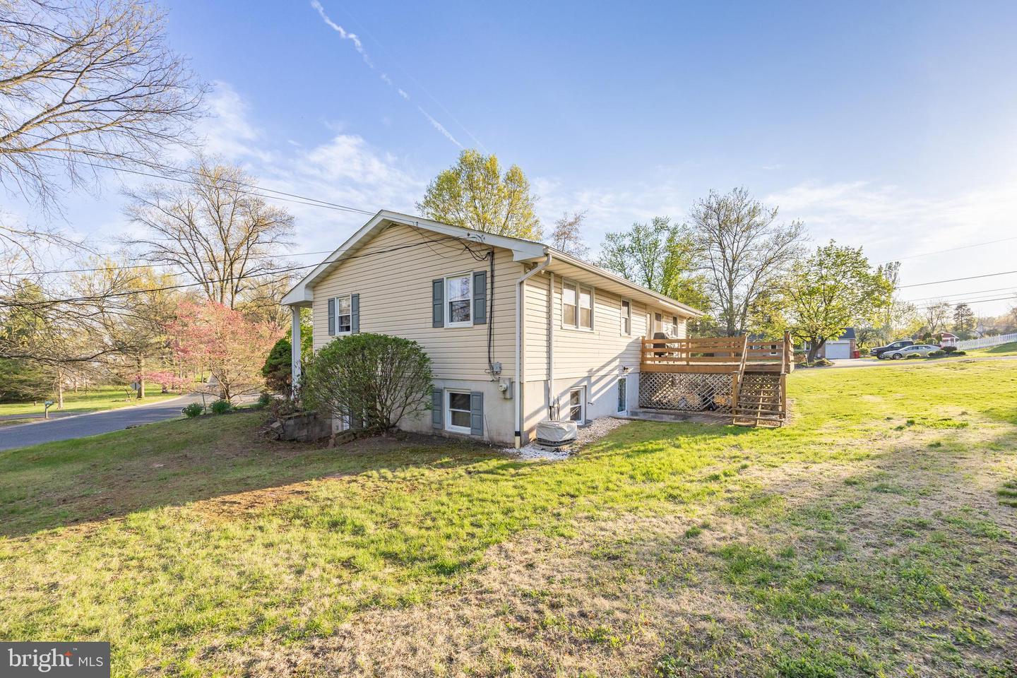 2485 Sunnyslope Dr