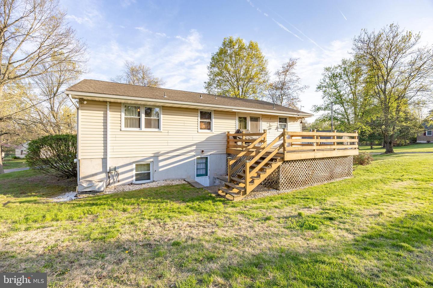 2485 Sunnyslope Dr
