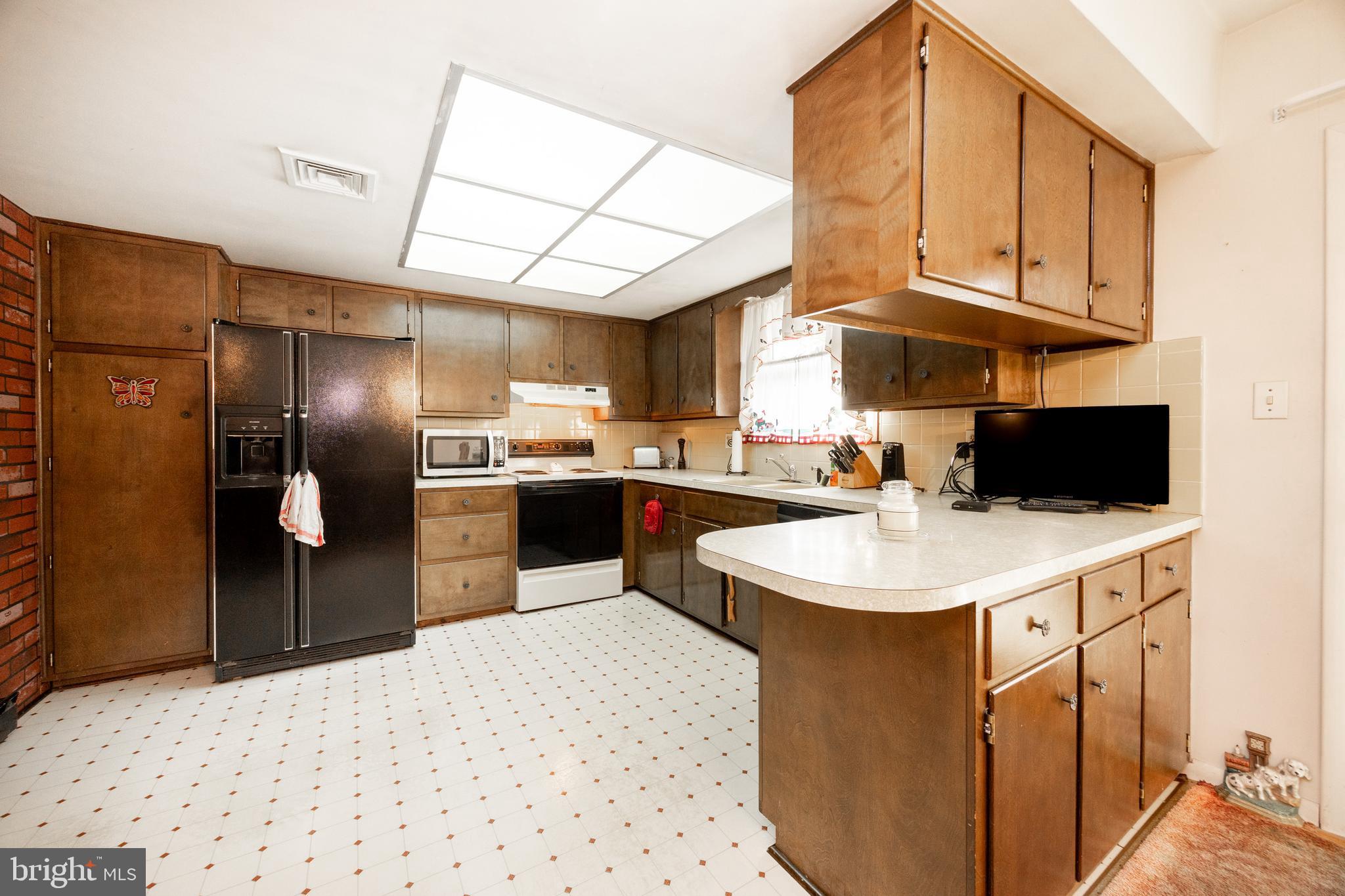 2485 Sunnyslope Dr