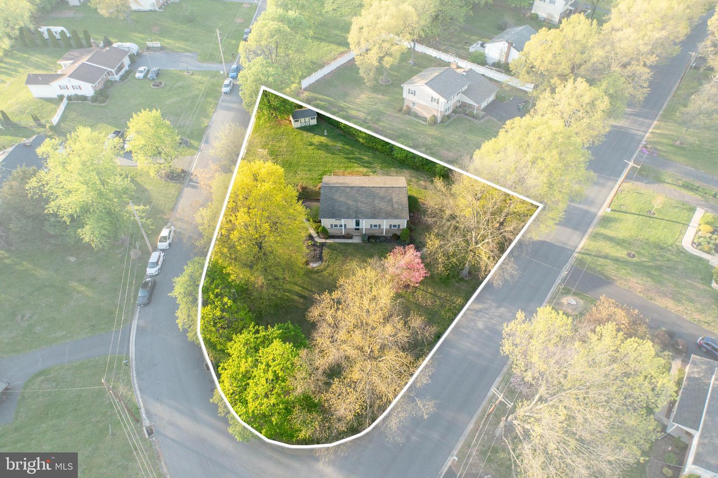 2485 Sunnyslope Dr