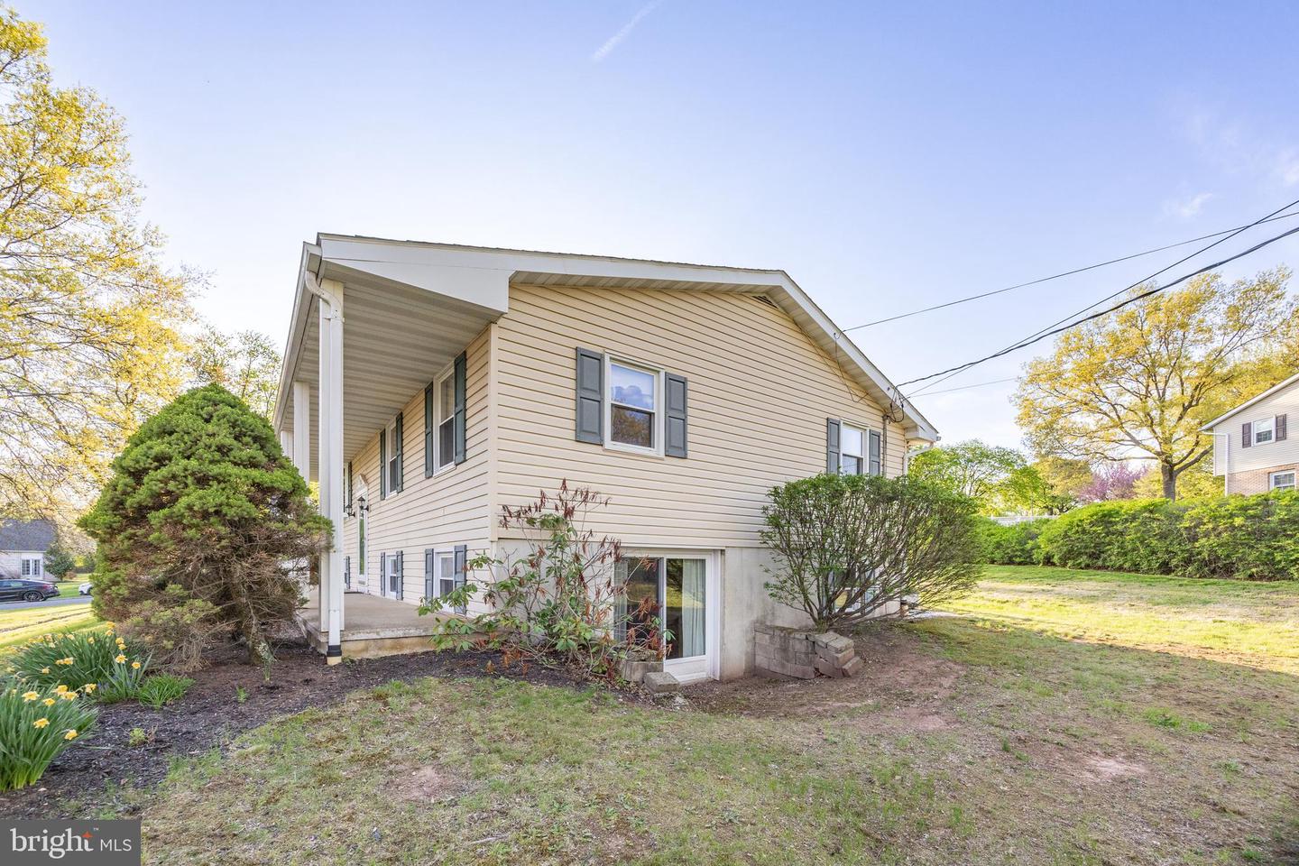2485 Sunnyslope Dr