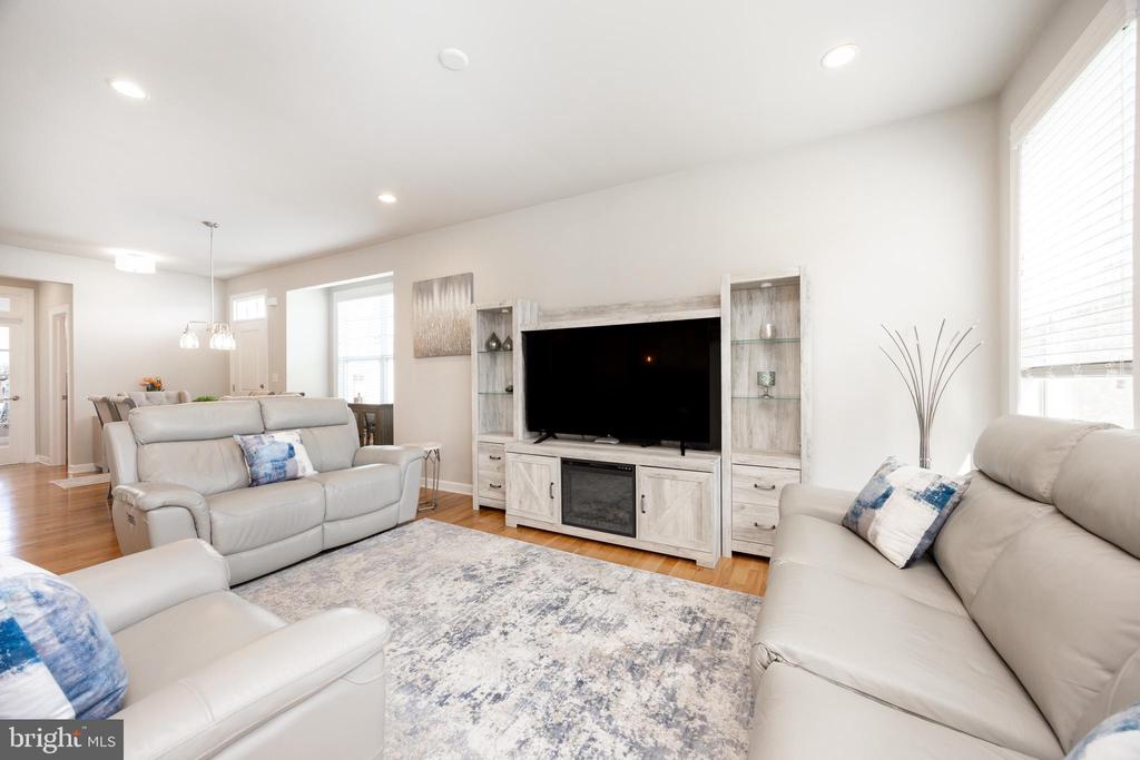 15 Finley Ct