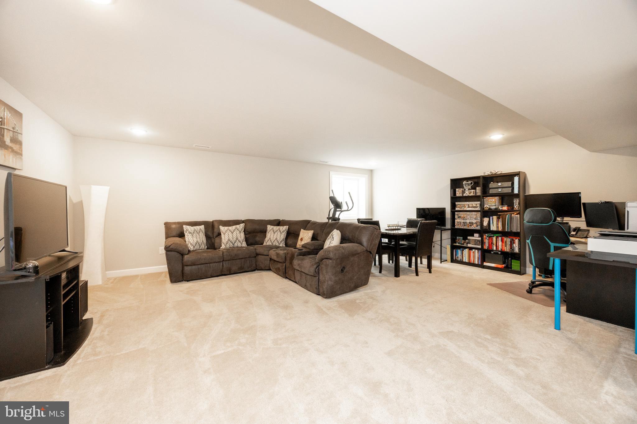 15 Finley Ct