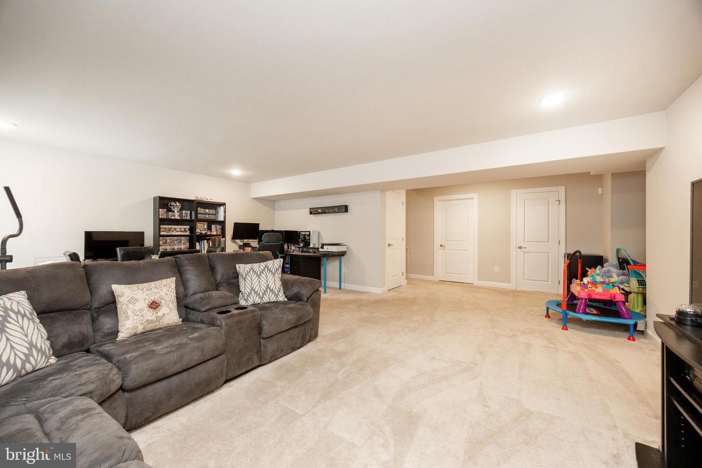 15 Finley Ct