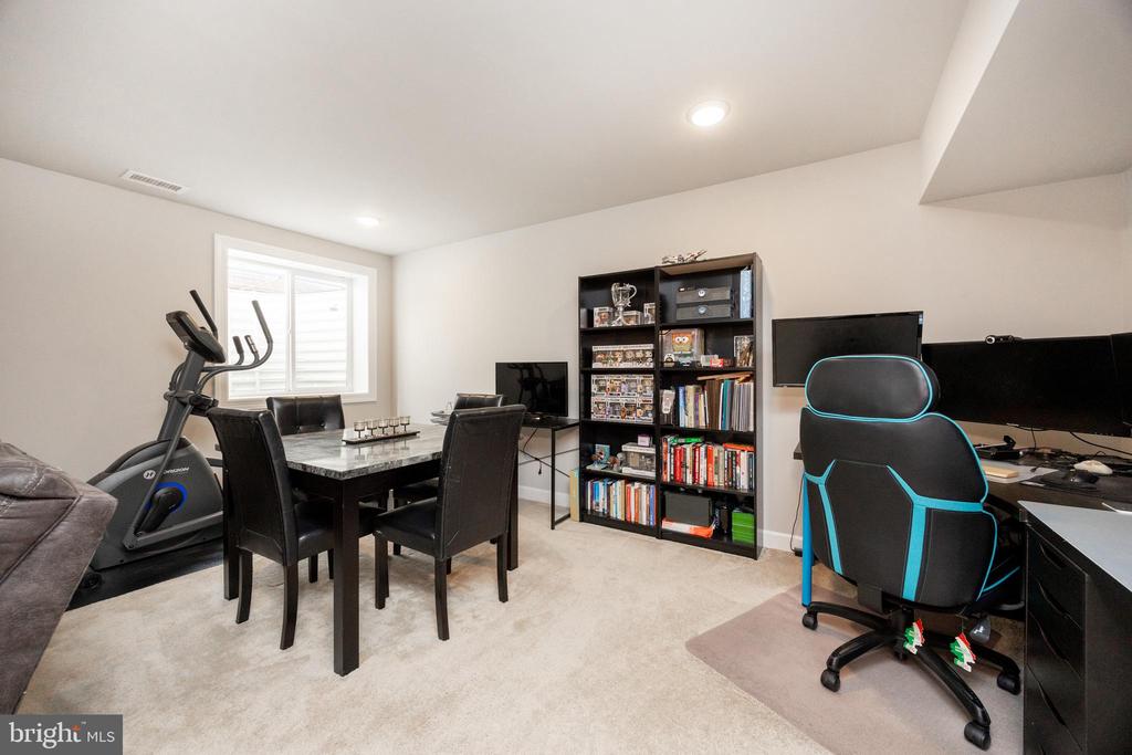 15 Finley Ct