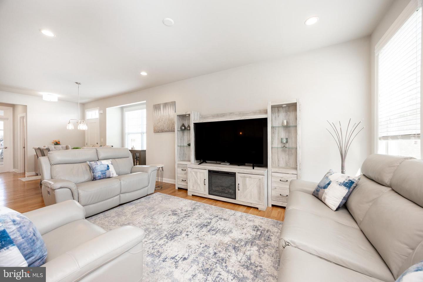 15 Finley Ct
