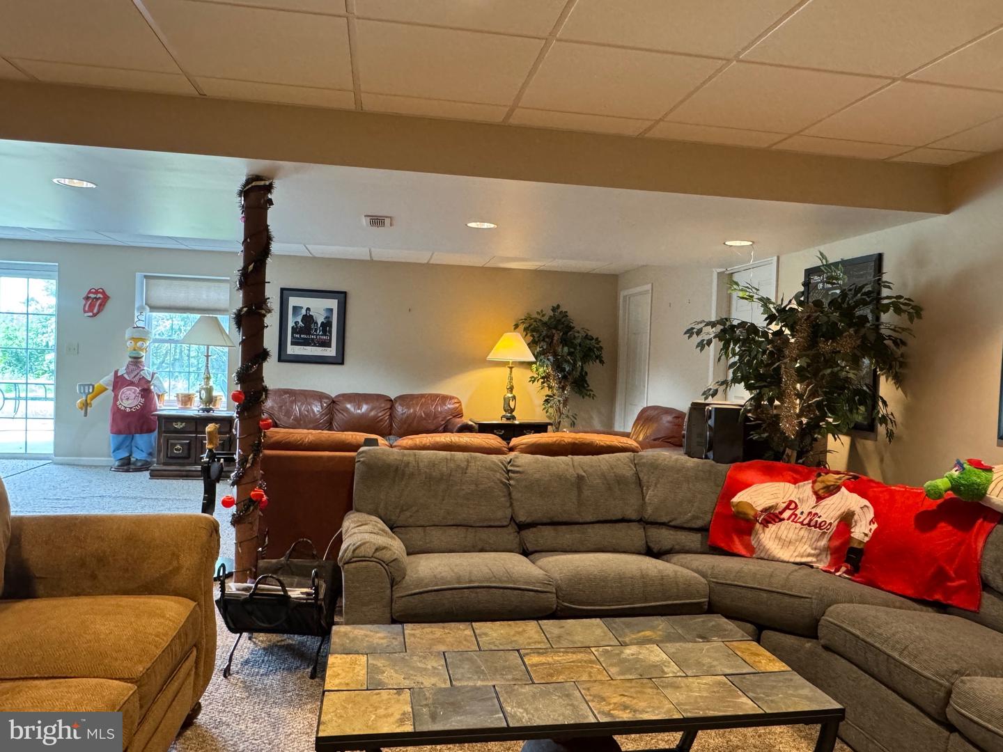 50 Hillcrest Ct