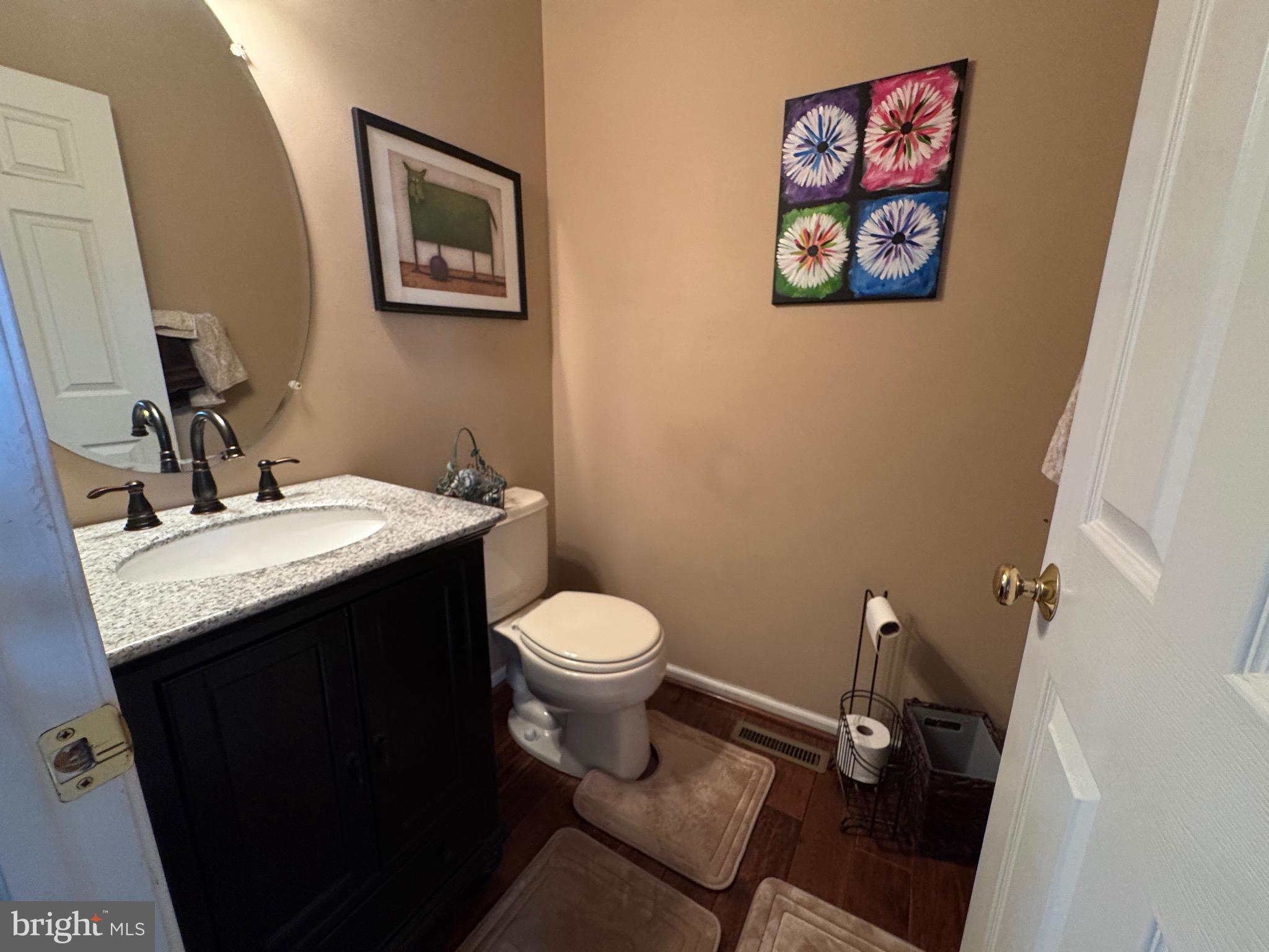 50 Hillcrest Ct