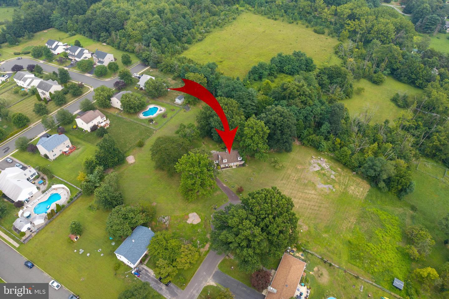 1095 Mitch Rd