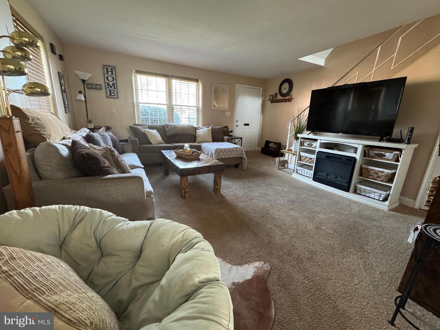 200 N Maplewood Dr #D1