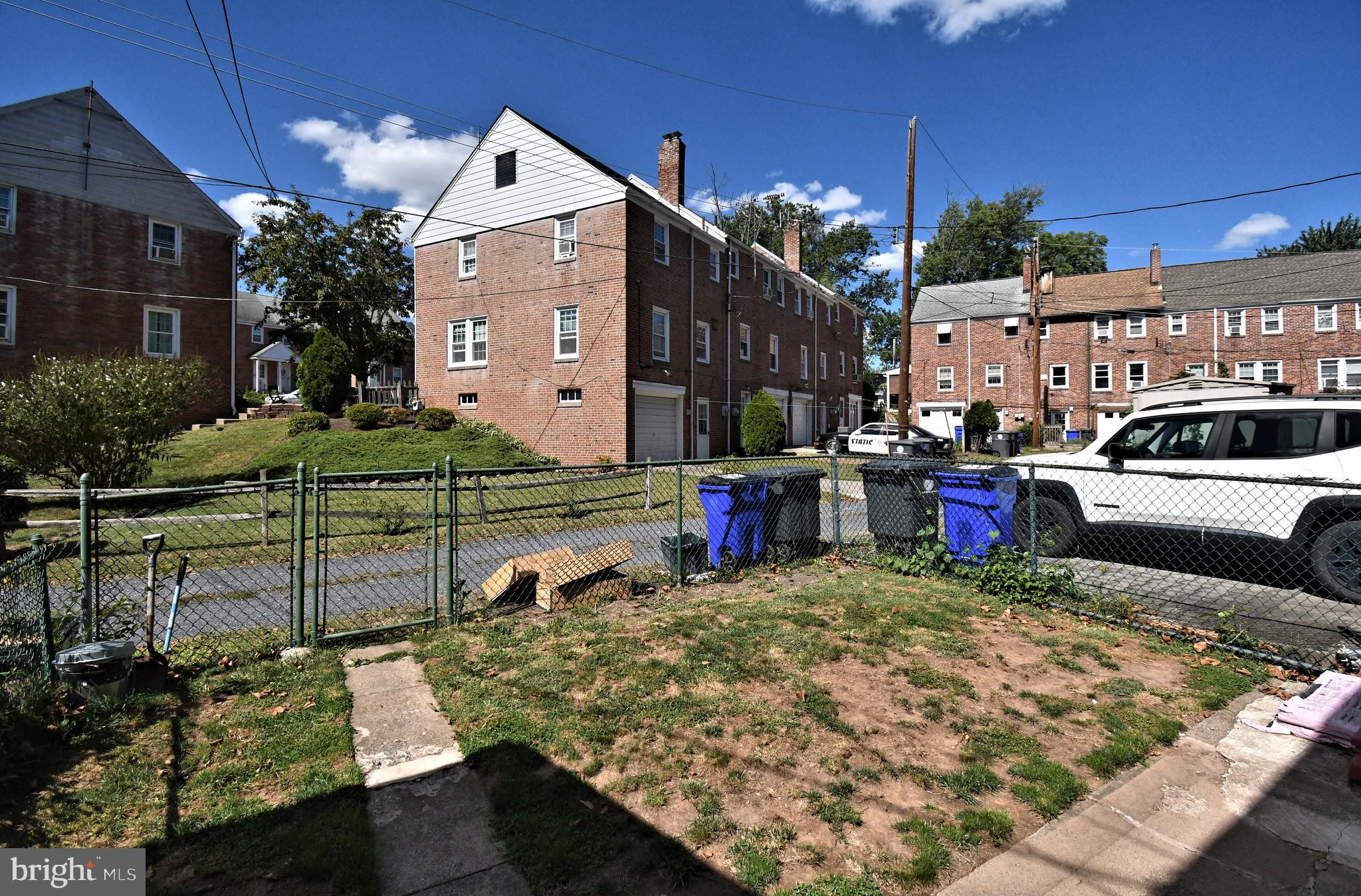 815 SPRUCE STREET