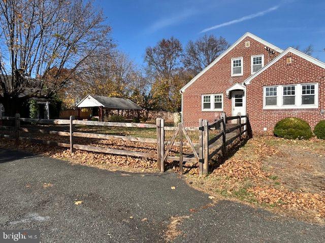 1552 SWAMP PIKE