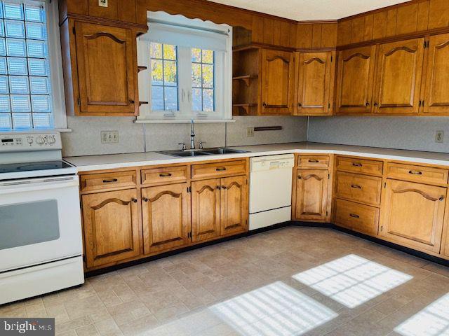 1552 SWAMP PIKE