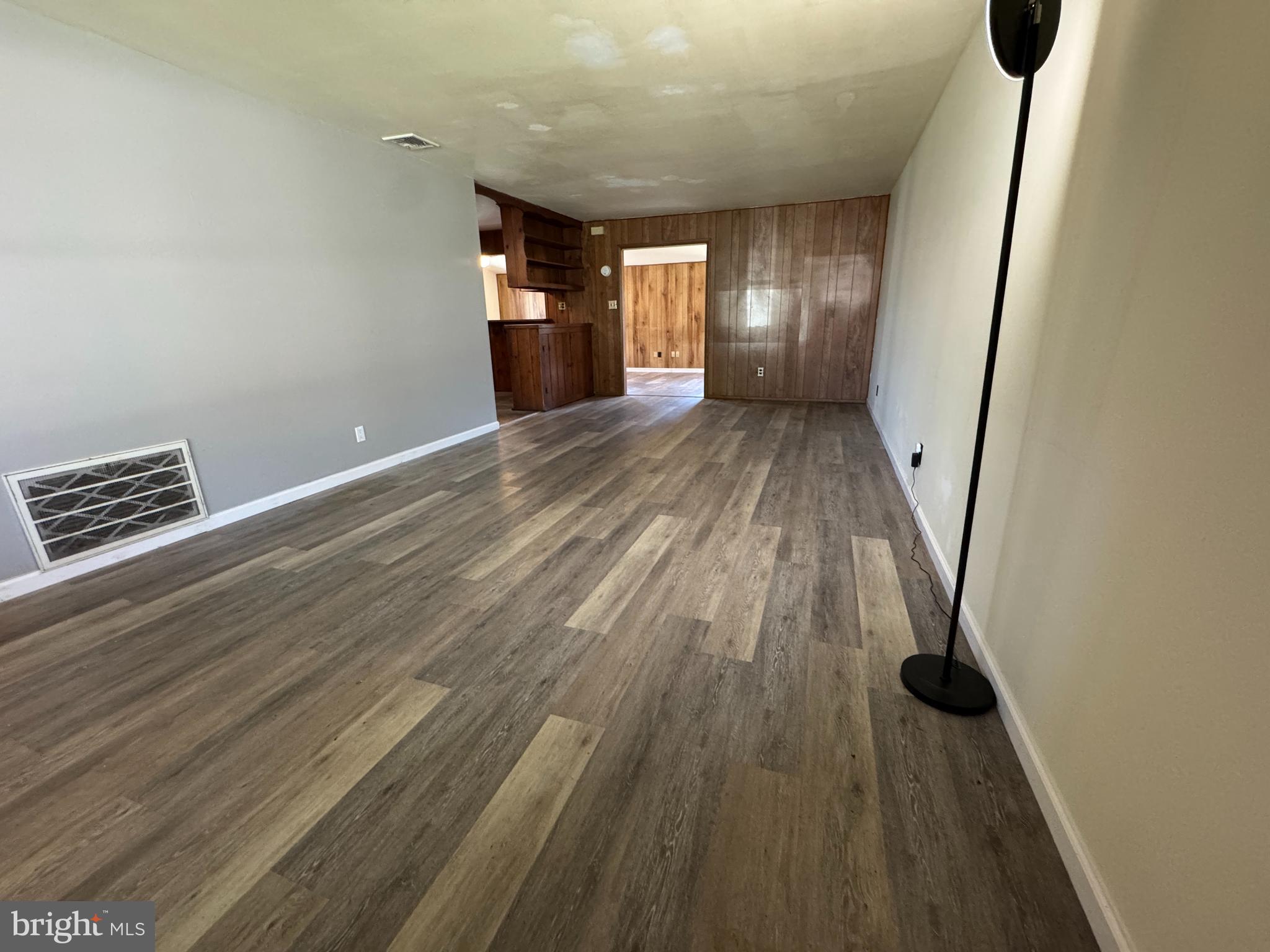 2114 CHESTNUT