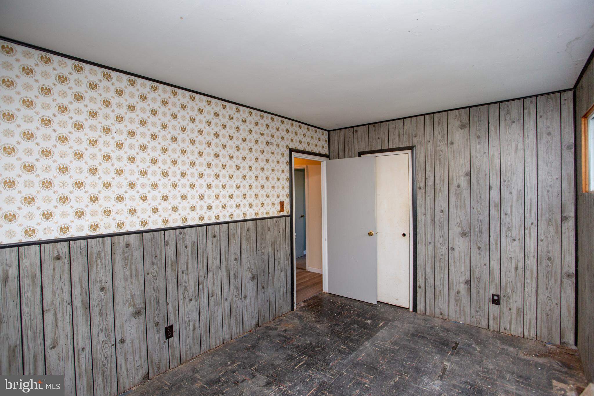 2114 CHESTNUT