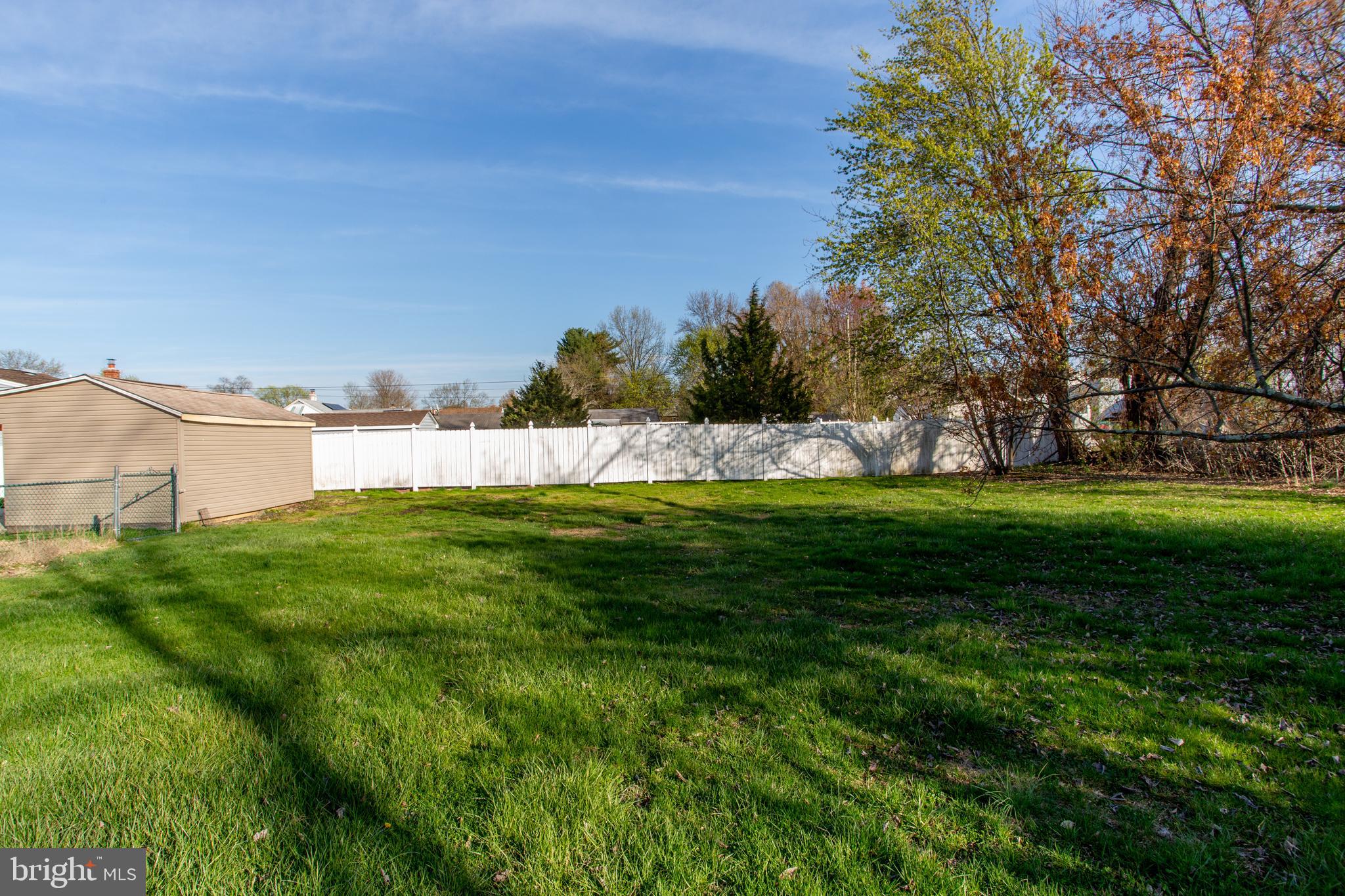 2114 CHESTNUT