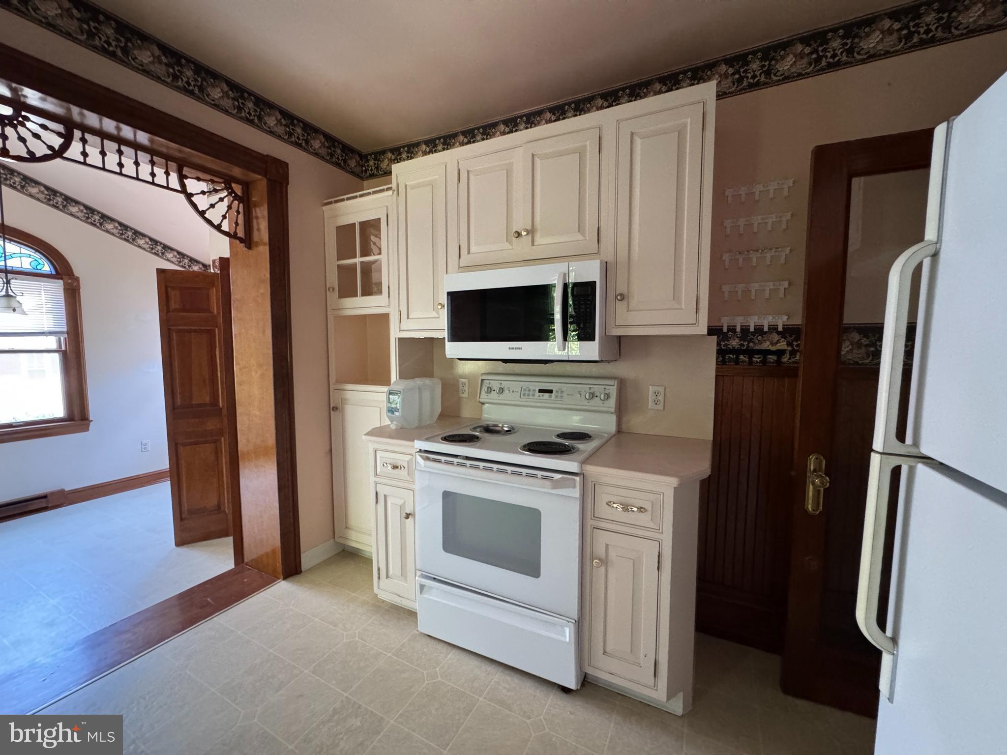545 WALNUT STREET