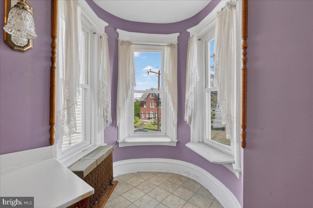545 WALNUT STREET