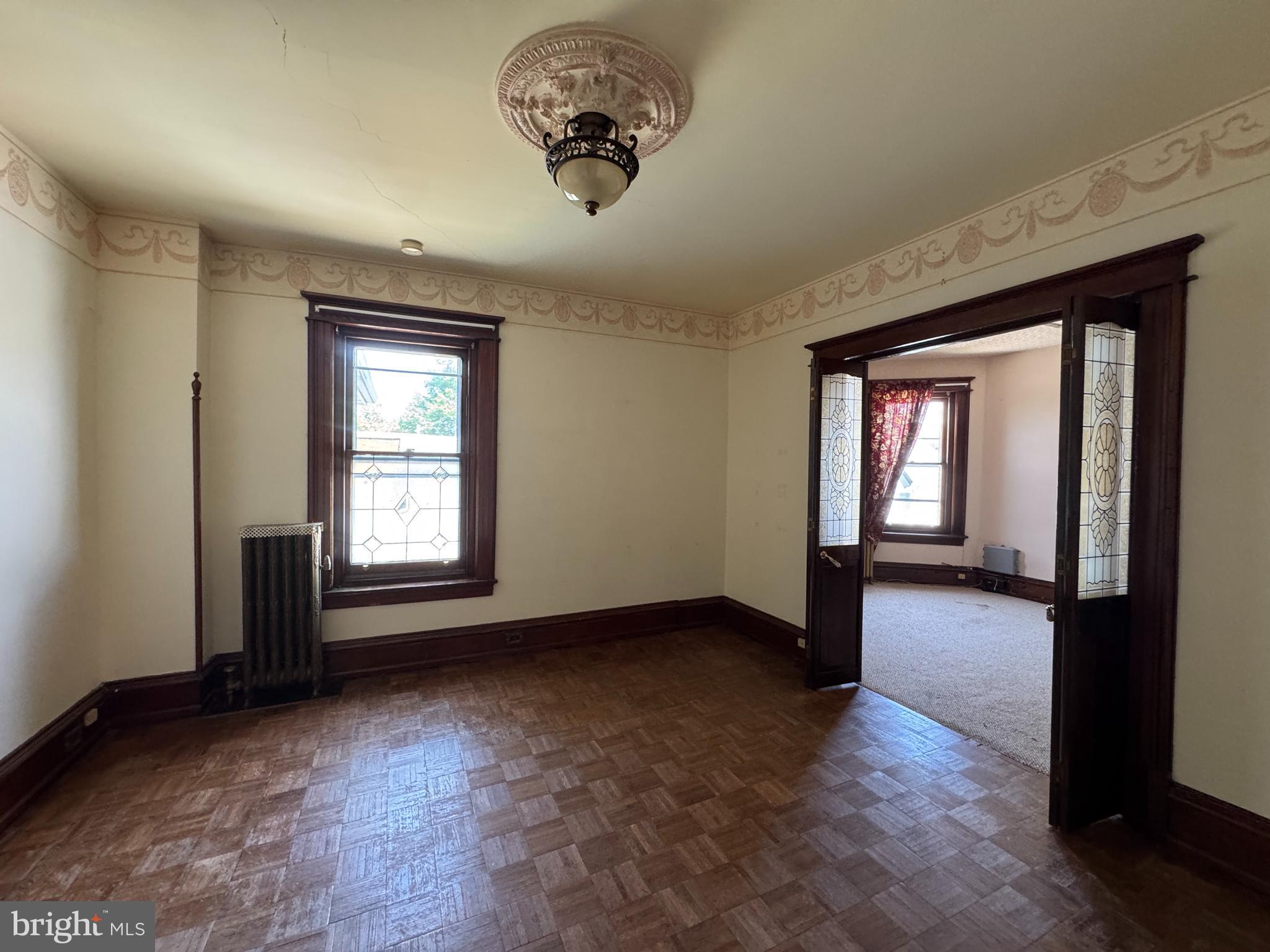 545 WALNUT STREET