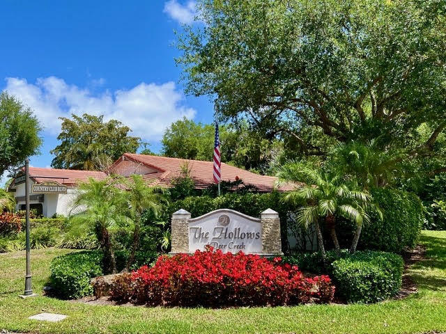 665 Hollows Circle