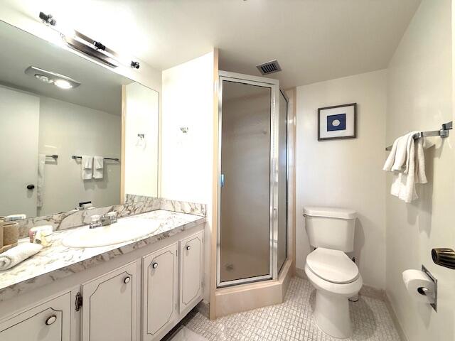 4 Royal Palm Way