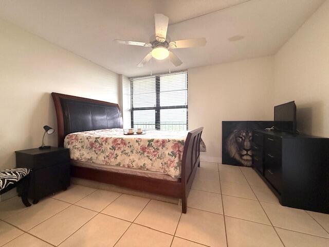 4 Royal Palm Way