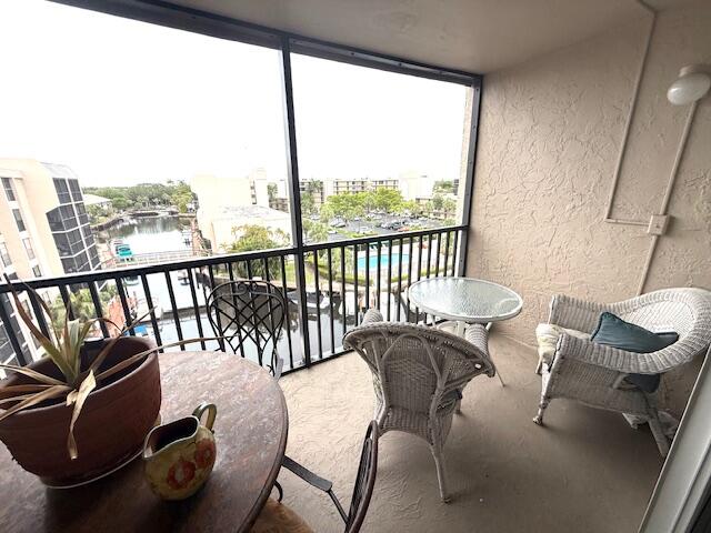 4 Royal Palm Way