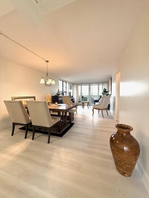 4 Royal Palm Way