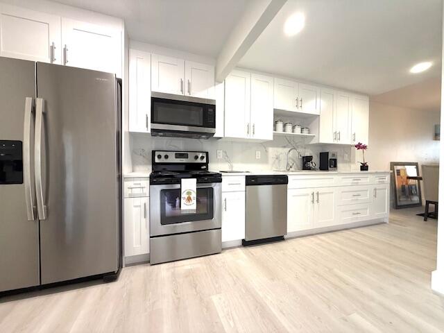 4 Royal Palm Way