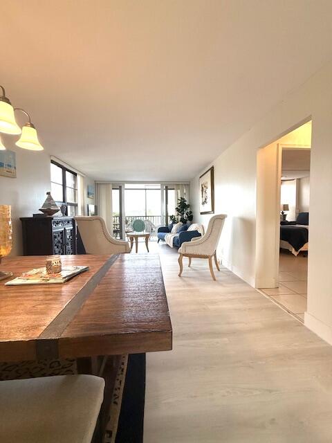 4 Royal Palm Way