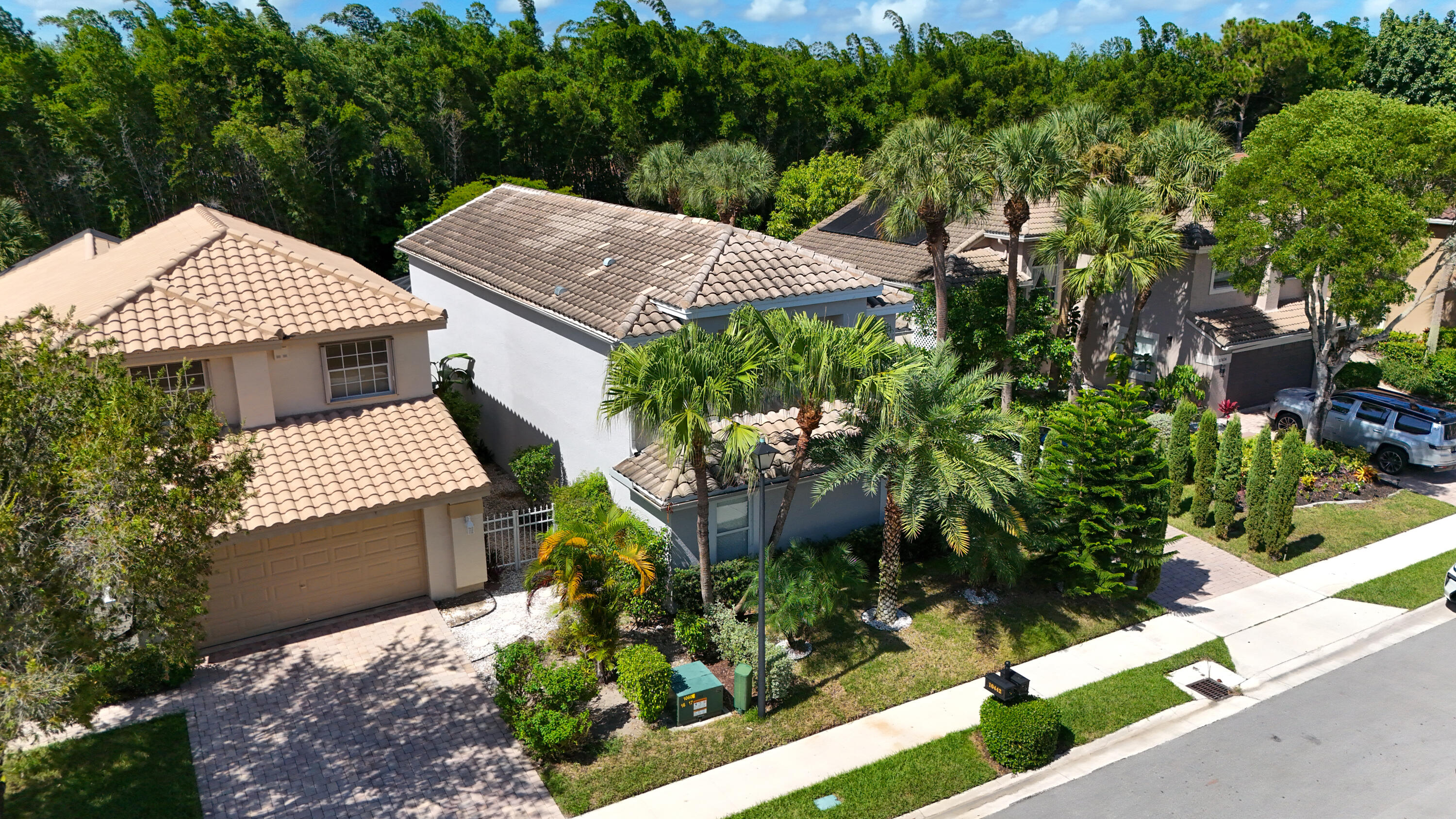 10438 BUENA VENTURA Drive