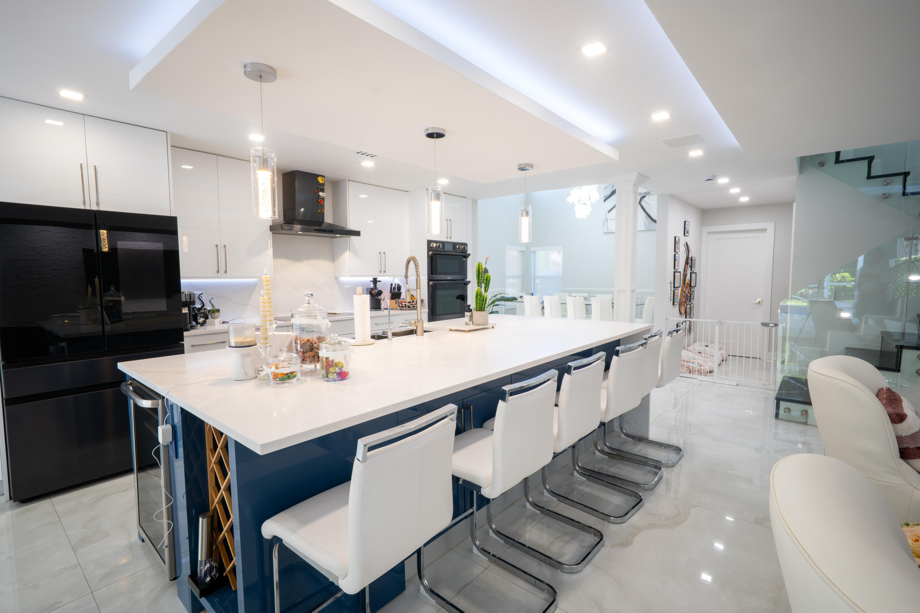 10438 BUENA VENTURA Drive