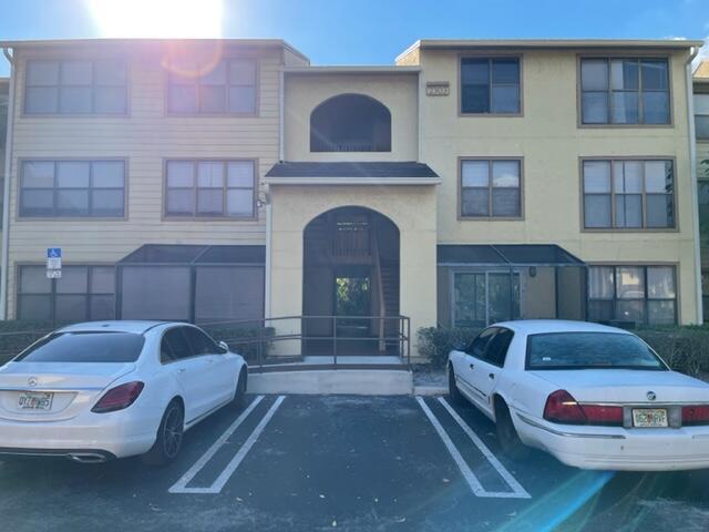 2303 N. Congress Ave 32