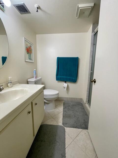 4570 NW Nw 18th Ave Avenue 303