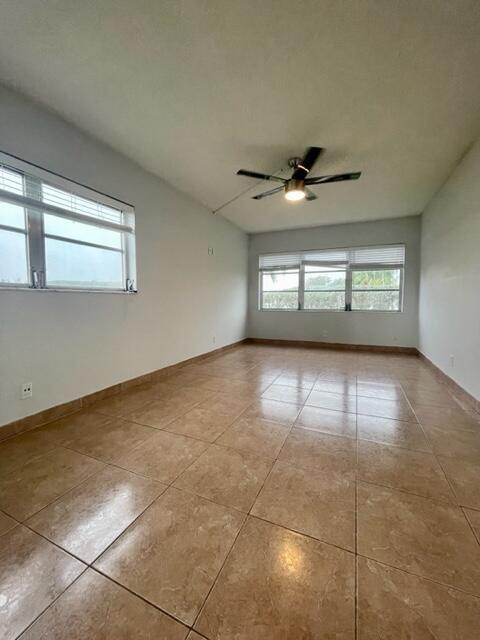 4311 Crystal Lake Dr 116