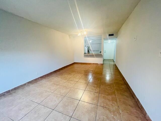 4311 Crystal Lake Dr 116
