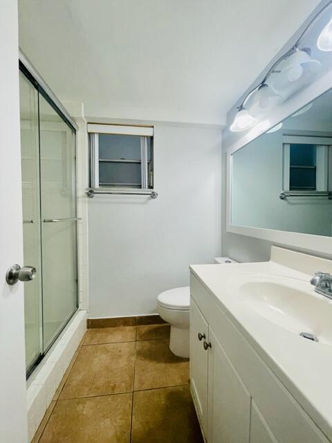 4311 Crystal Lake Dr 116