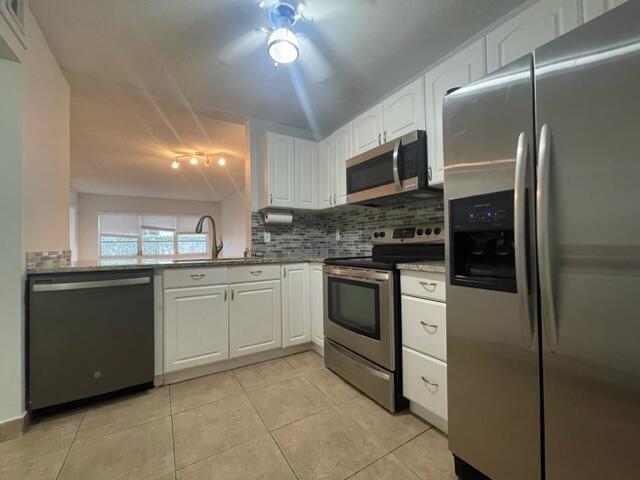 4311 Crystal Lake Dr 116