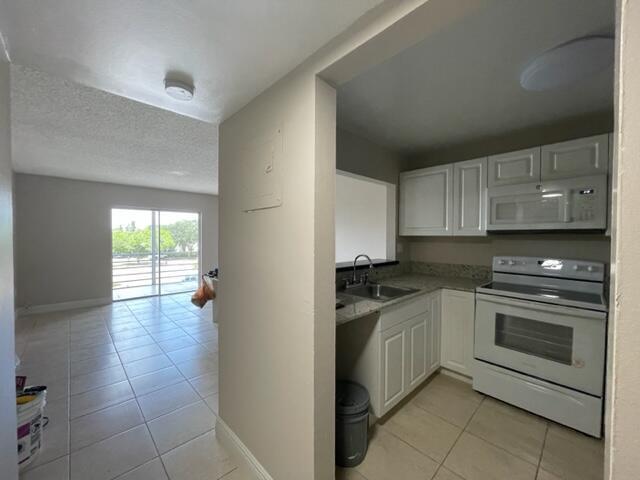 4324 NW 9th Avenue Apt 5-3f