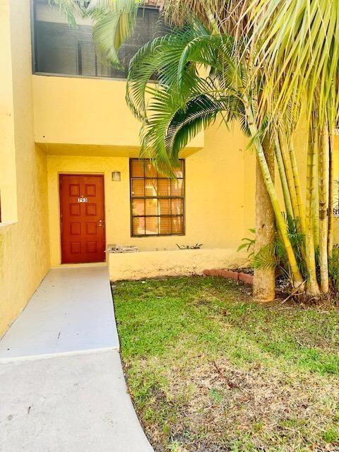 793 SE 1st Way