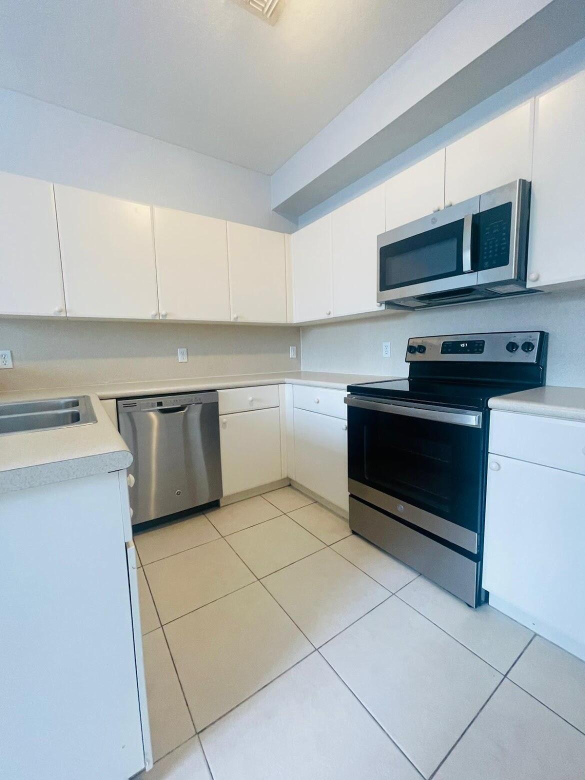 1128 Shoma Drive