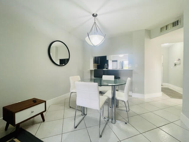 5571 Courtyard Drive