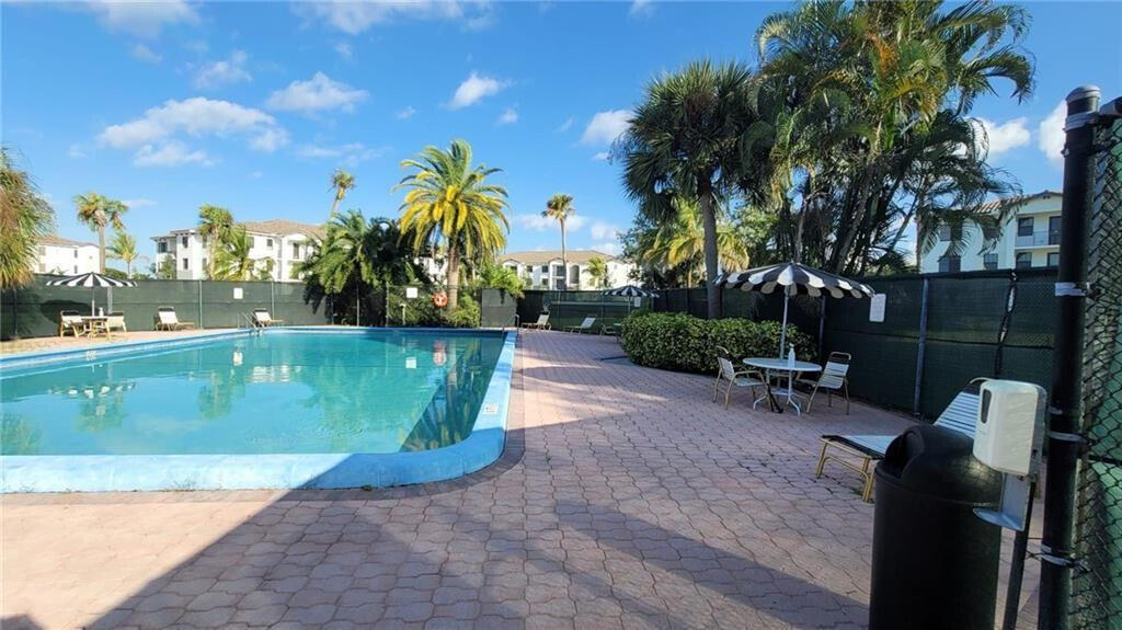 9273 SW 8th Street 419