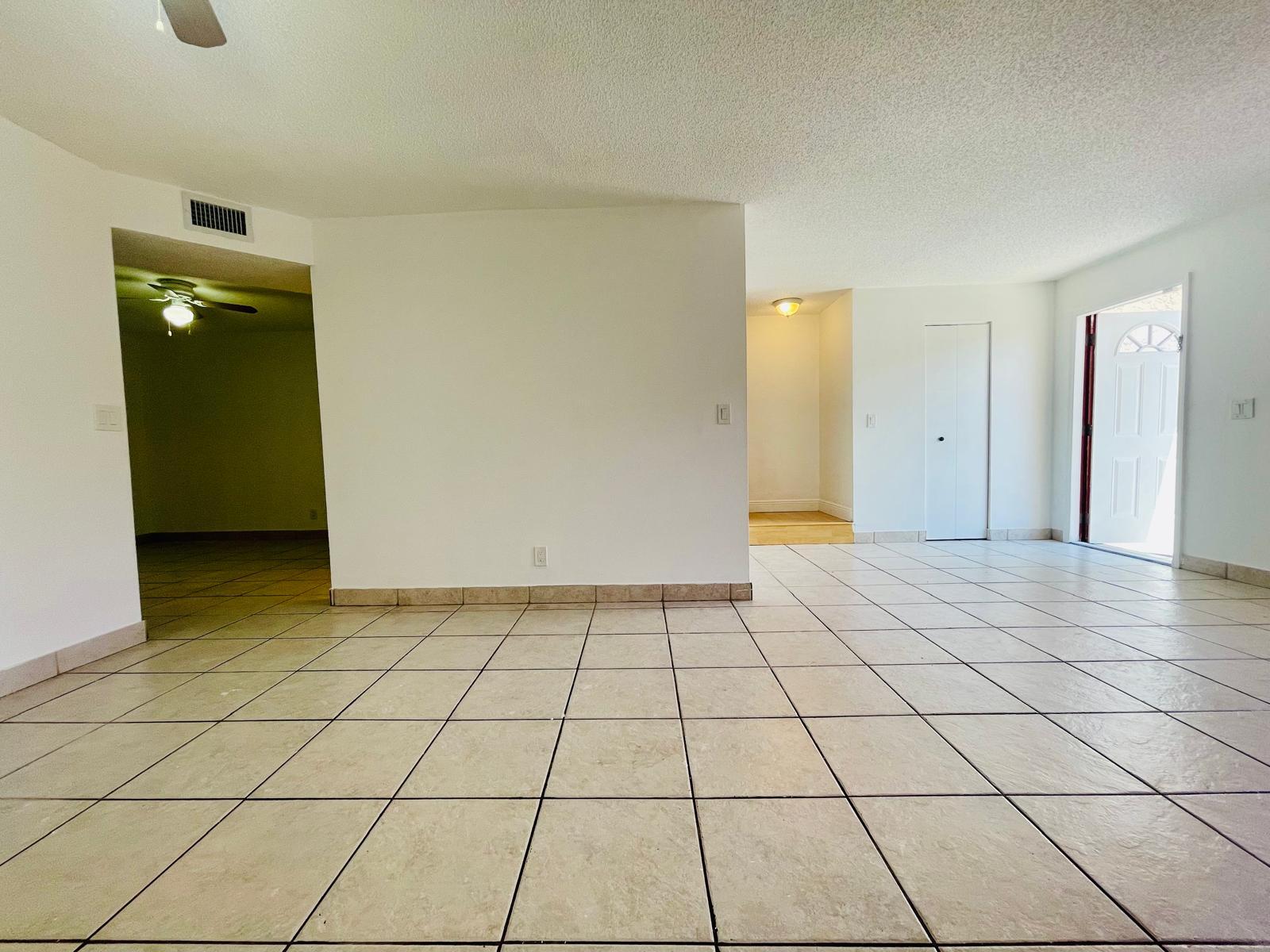 3323 Mallard Close
