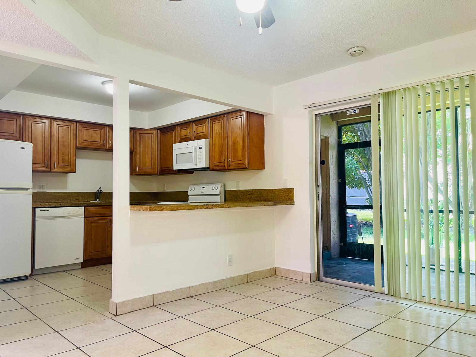 3323 Mallard Close